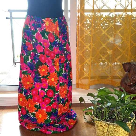 Beautiful Beach Wrap 🏖 🌺 💖 - Picture 10 of 11